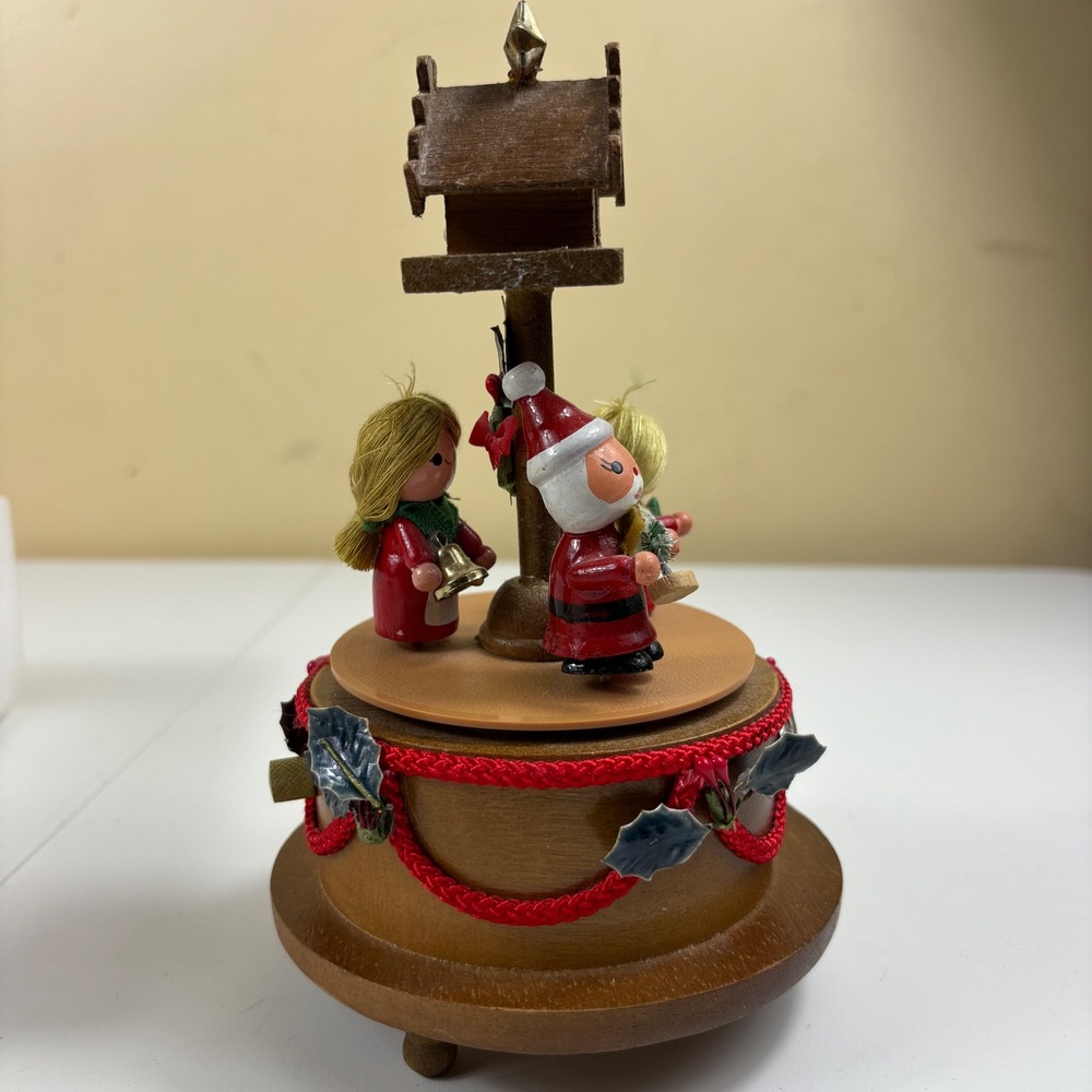 Lefton Dancing Music Box Santa & Angel Girls Vintage Christmas Figurine - Picture 10 of 17